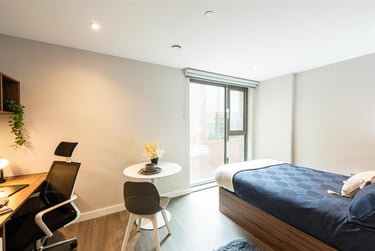 1 bed studio, Nelson Street, Holylands, Belfast, BT151BH - Image 5
